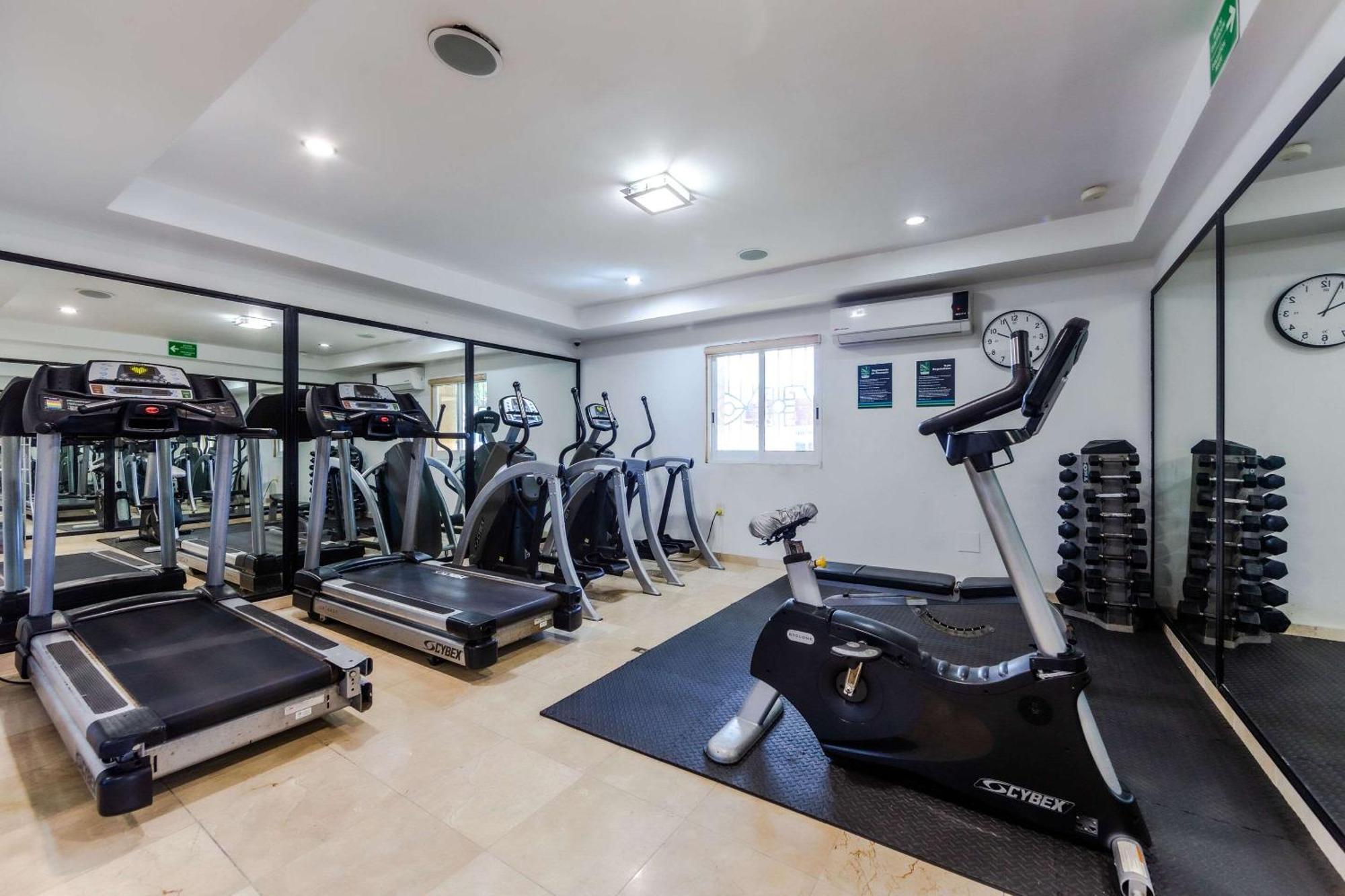 Quality Inn Mazatlan Ngoại thất bức ảnh
