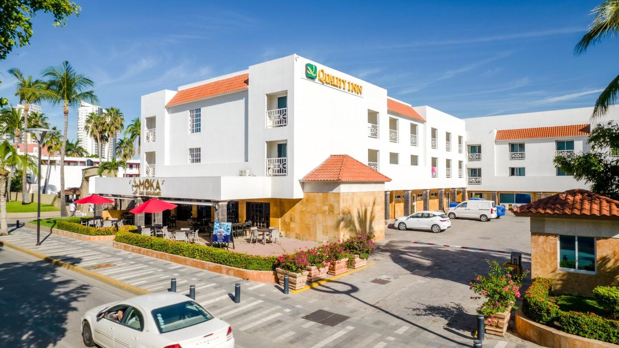 Quality Inn Mazatlan Ngoại thất bức ảnh