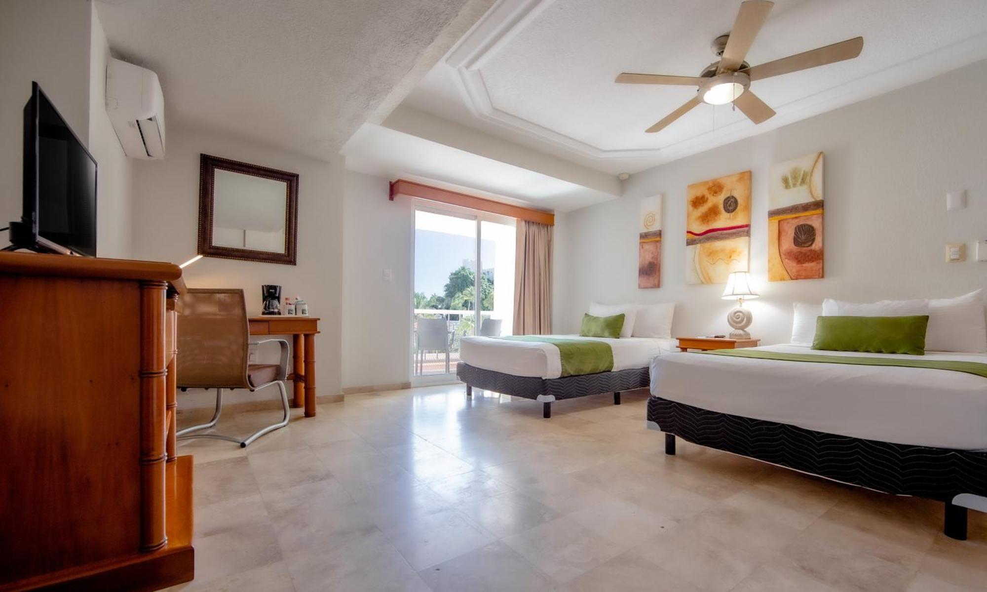Quality Inn Mazatlan Ngoại thất bức ảnh