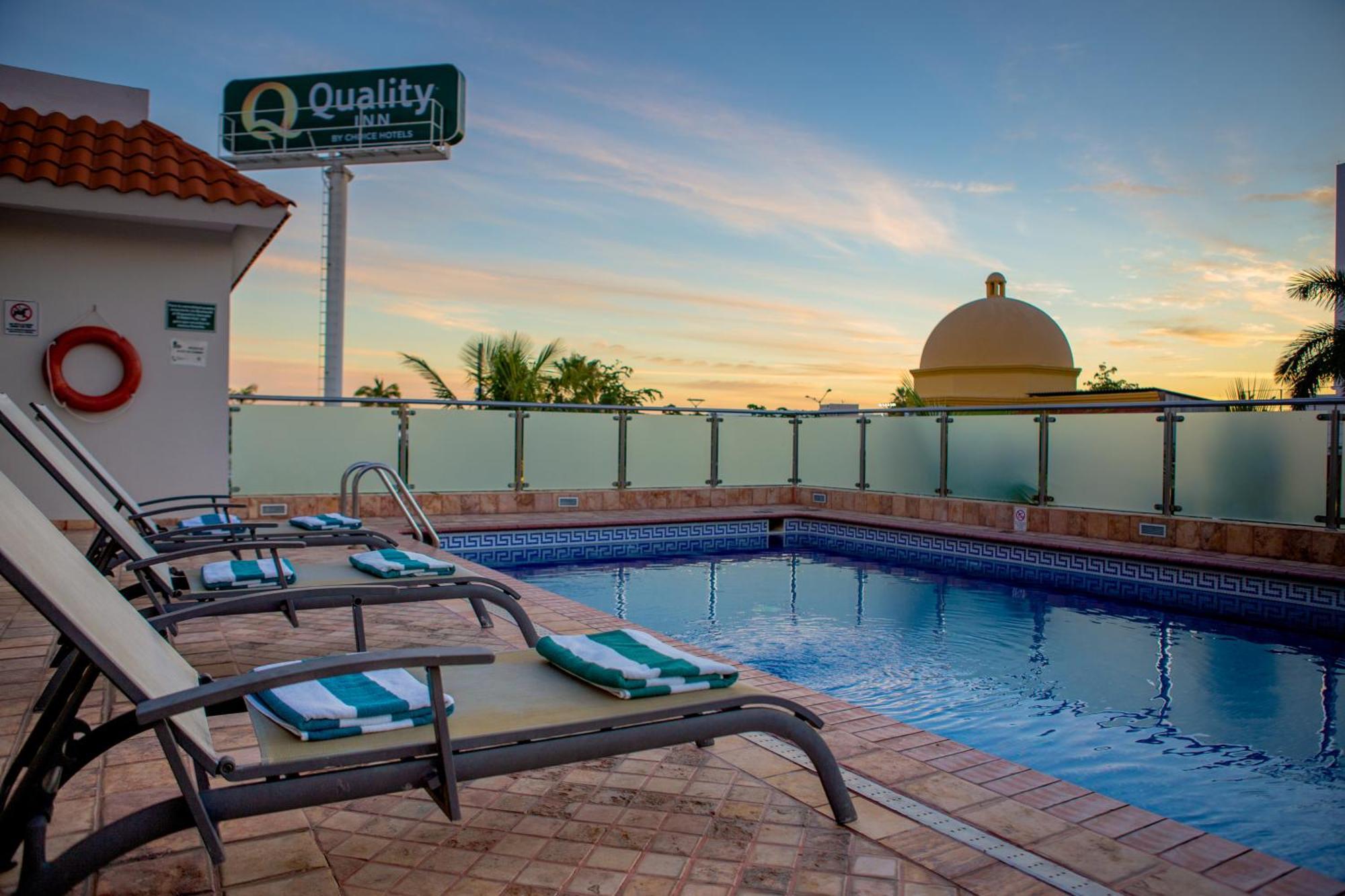 Quality Inn Mazatlan Ngoại thất bức ảnh